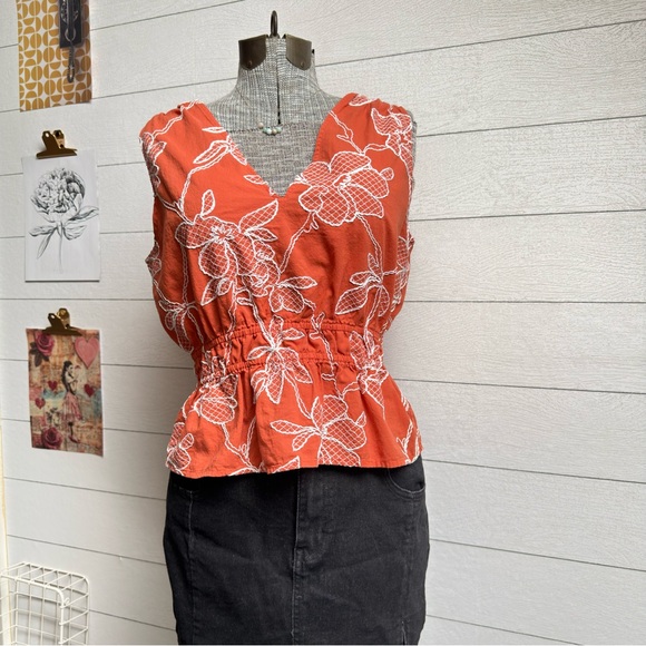 LOFT | Rust Toned Embroidered Sleeveless Cotton Top | Everyday Wear | Medium - Picture 5 of 9
